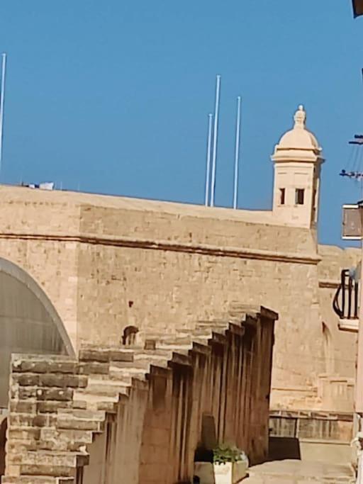 Crew 2 Savynomad Harbour Residences Wow Views Cospicua 외부 사진