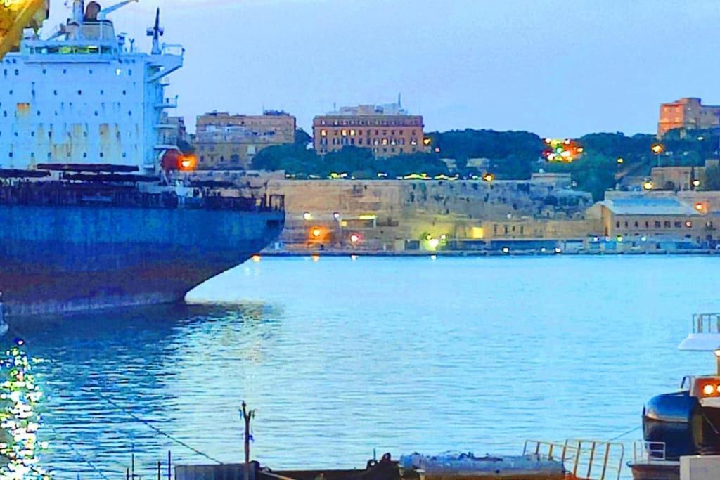 Crew 2 Savynomad Harbour Residences Wow Views Cospicua 외부 사진